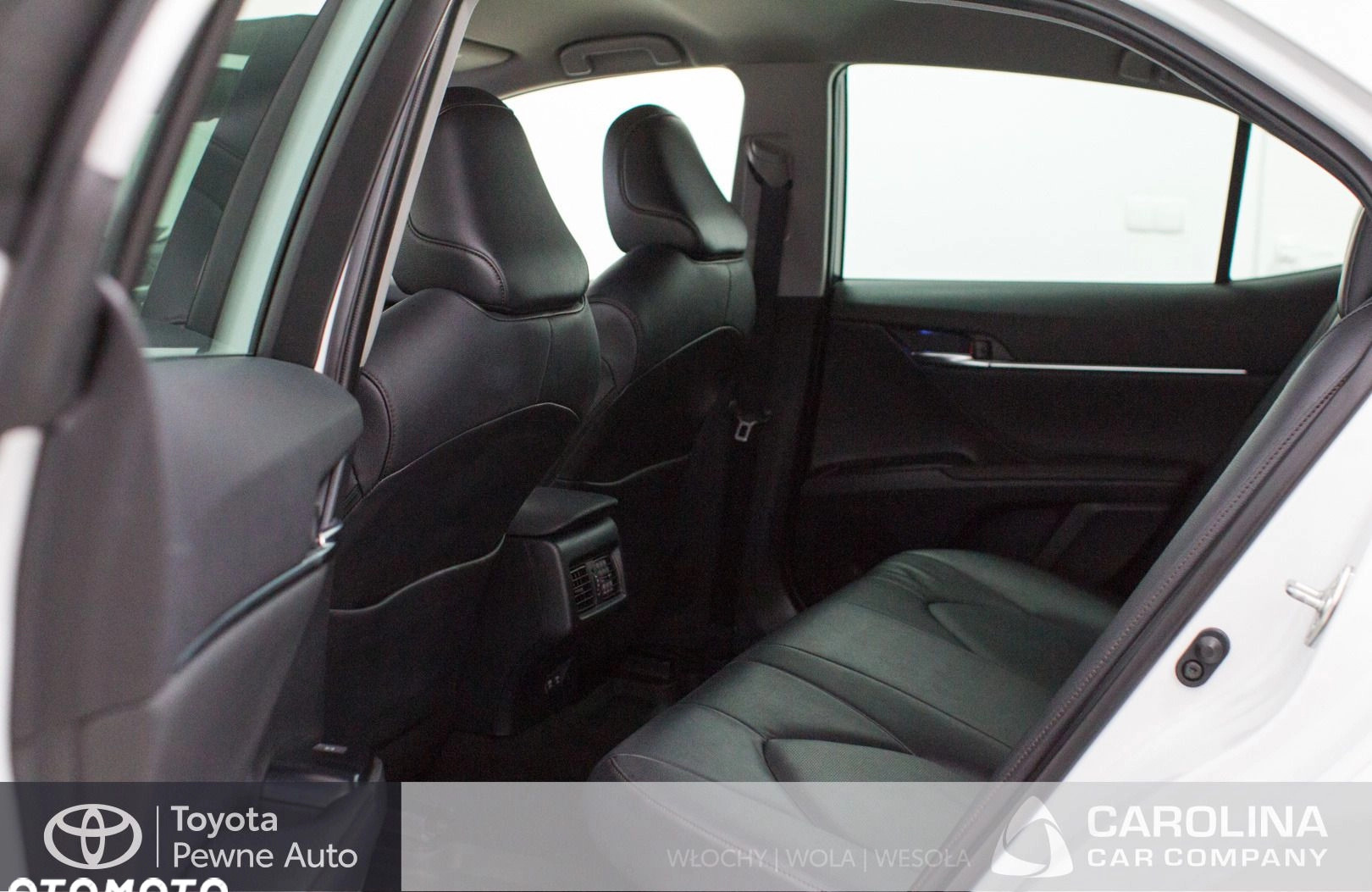 Toyota Camry cena 108500 przebieg: 93932, rok produkcji 2020 z Warszawa małe 121
